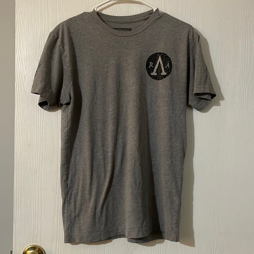Men’s M Rouge American t shirt